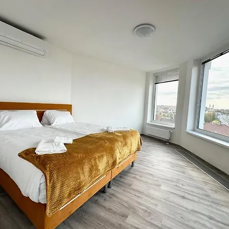 Sky 506 Apartment Pilsen